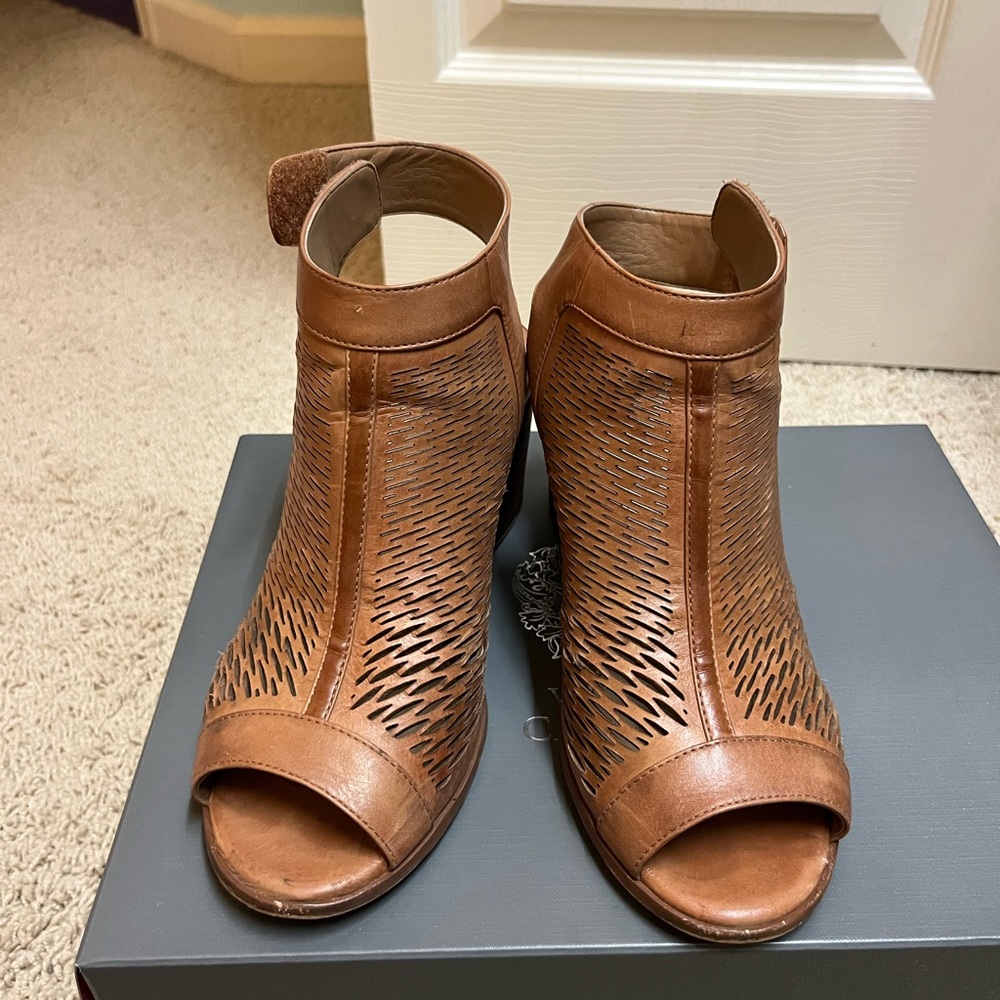 Vince Camuto Heels
